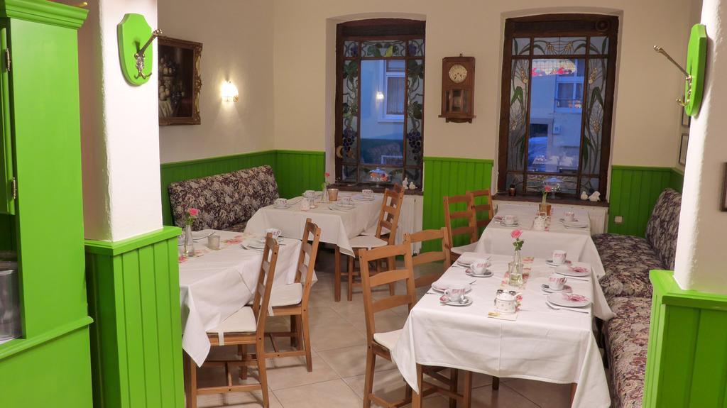 Romantisches Hotel Zur Traube Schwerin Schwerin  Dış mekan fotoğraf
