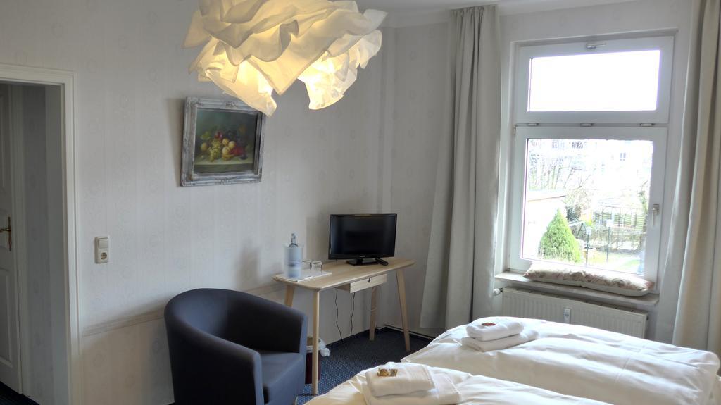 Romantisches Hotel Zur Traube Schwerin Schwerin  Dış mekan fotoğraf
